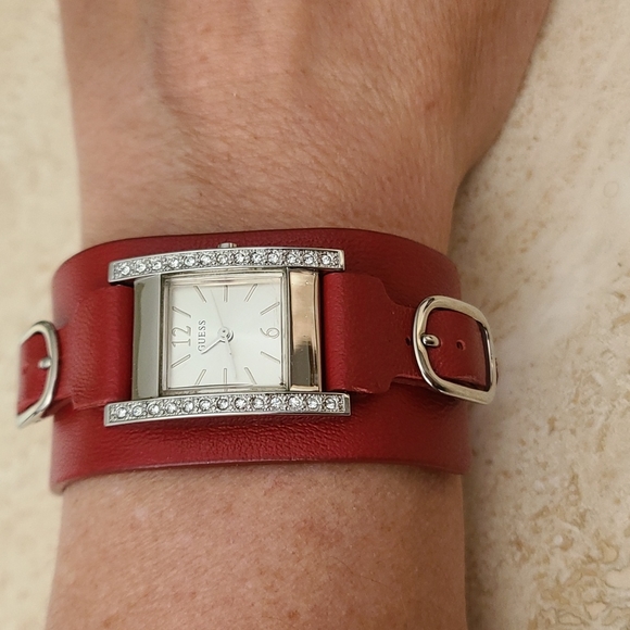 Guess Watch - Picture 6 of 8